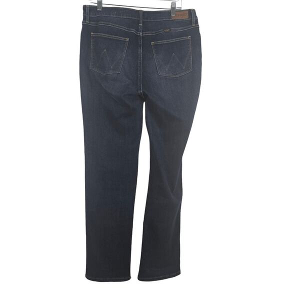 Wrangler High Rise True Straight Medium Wash Women's Jeans 16W X 34L - Picture 2 of 7